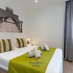 Apartament Modern 2-bed Apartment, Pool, *