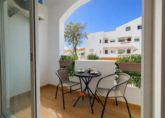 Modern 2-bed Apartment, Pool, Apartment