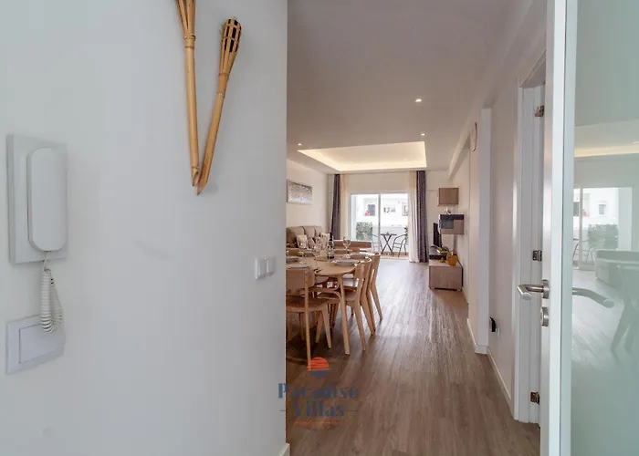 Modern 2-bed Apartment, Pool, Apartment