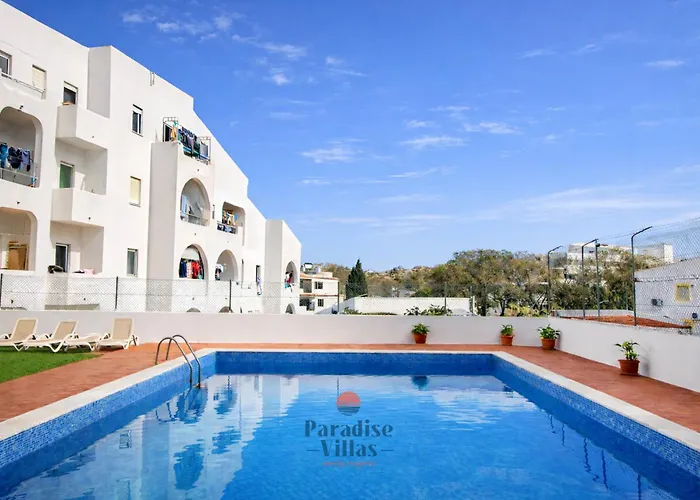 Apartment Modern 2-bed Apartment, Pool, *